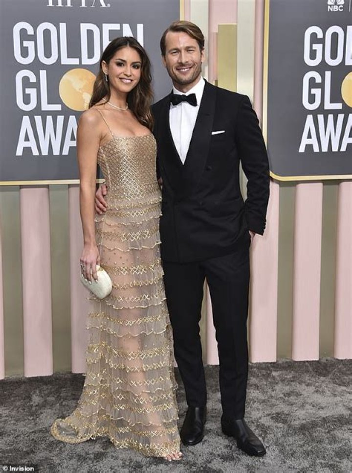 Did Glen Powell And Girlfriend Gigi Paris?