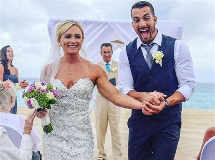 Is Joel Freeman married to an ex-wife or has an ex-girlfriend? |